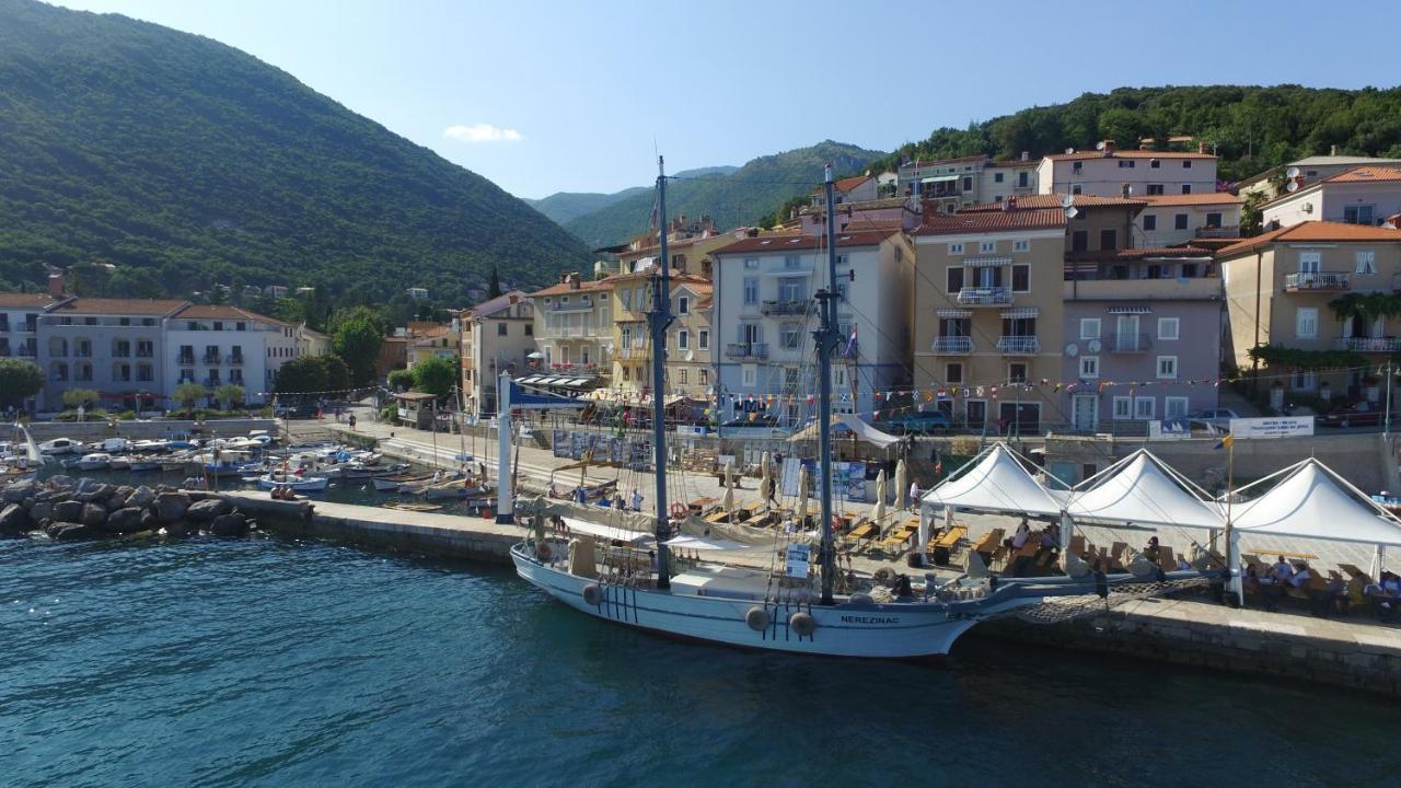Villa Bambi Mošćenička Draga Exteriör bild