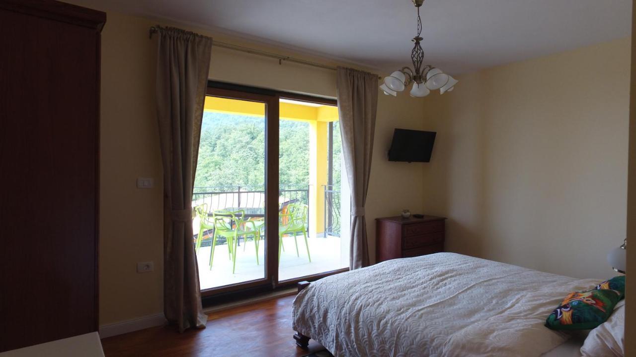 Villa Bambi Mošćenička Draga Exteriör bild