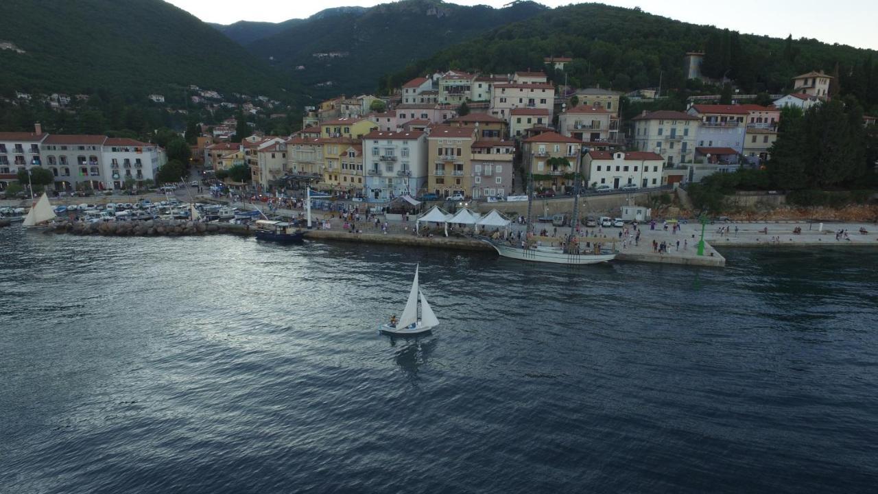 Villa Bambi Mošćenička Draga Exteriör bild